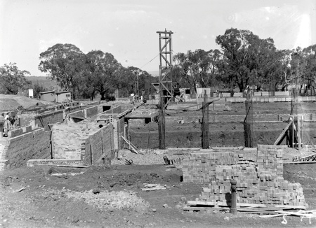 Australian Institute of Anatomy, foundations and footings  under construction, McCoy  Circle, Acton