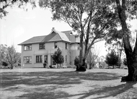 Canberra House, occupied by Sir John Butters,Director of the Federal Capital Commission