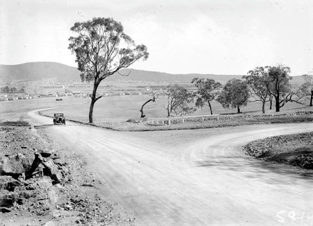  Duntroon Road now Fairbairn Avenue looking towards Civic Centre