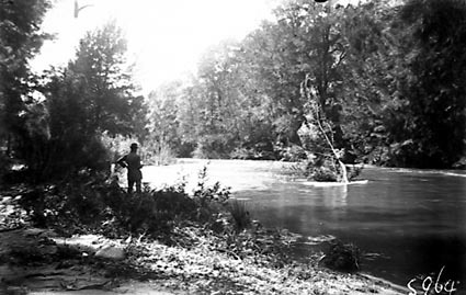  Fishing on the Murrumbidgee River