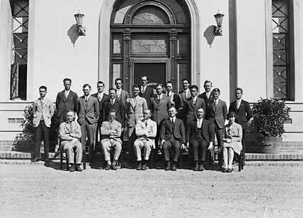 Group of Forestry School Students and staff in front of the Australian Forestry School, Banks Street, Yarralumla