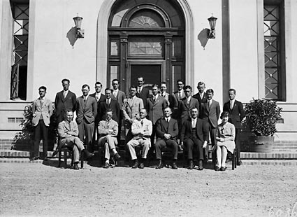 Group of Forestry School Students and staff in front of the Australian Forestry School, Banks Street, Yarralumla