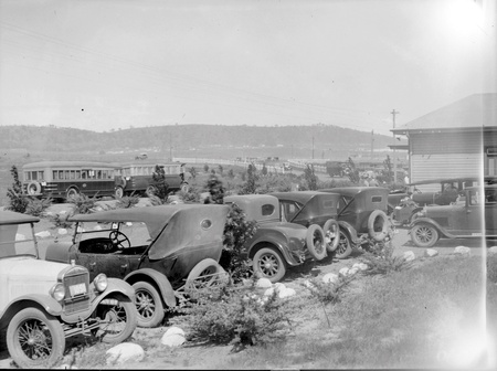 Motor cars and buses outside the Canberra Railway  Station
