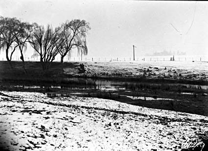 Heavy snow fall, Molonglo River 