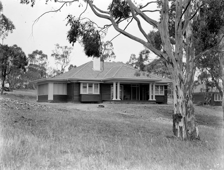 FCC (Federal Capital Commission) cottage ,Type 11