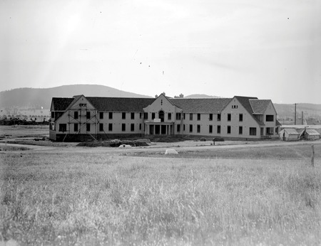 Hotel Ainslie Limestone Avenue ,Reid