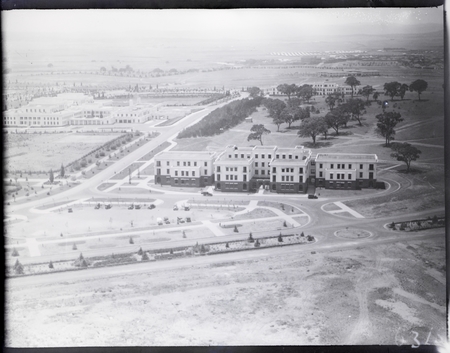 Aerial view of West Block and Parliament House from the west.