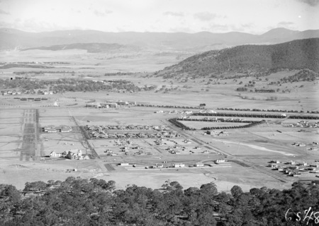 Braddon and Civic Centre from Mt Ainslie, Ainslie Hotel on the left.