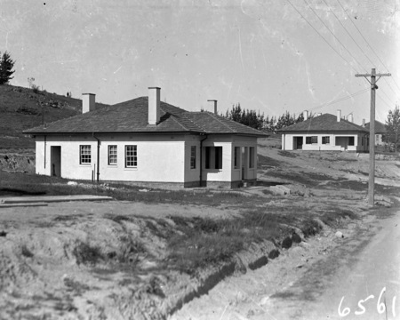 Staff cottages on Mt Stromlo.