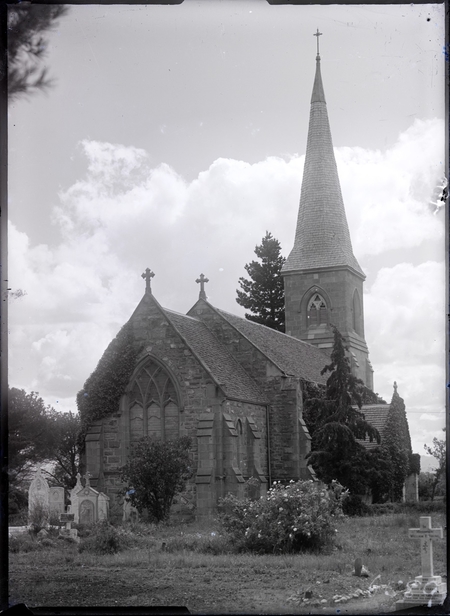 St John's Church from the east, Constitution Avenue, Reid.