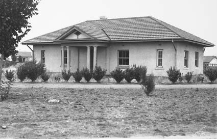 Federal Capital Commission cottage Type 11, Reid