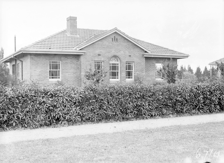 Federal Capital Commission Cottage Type 23 J3, Reid.