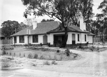 House in Tennyson Crescent, Red Hill first occupied by P. J. Sheaffe, surveyor.