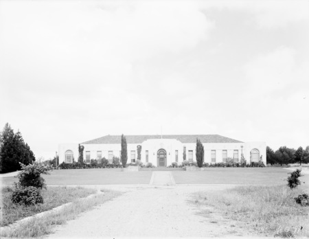 Australian Forestry School, Banks Street, Yarralumla.