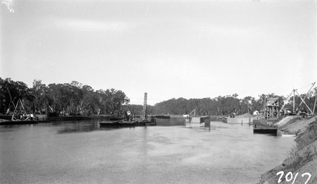 Murray River Commission. Lock under construction on the Murray River.