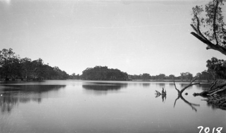 Murray River Commission. Murray River waters.