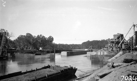 Murray River Commission. Lock under construction on the Murray River.