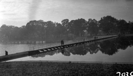 Murray River Commission. Weir on the Murray River.