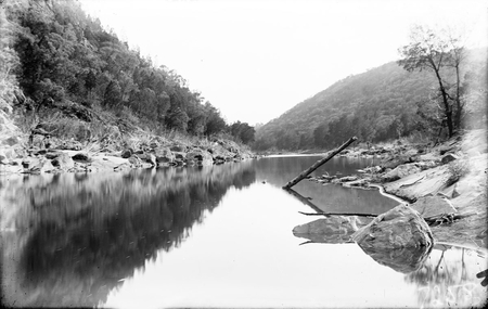 Murrumbidgee River scene.