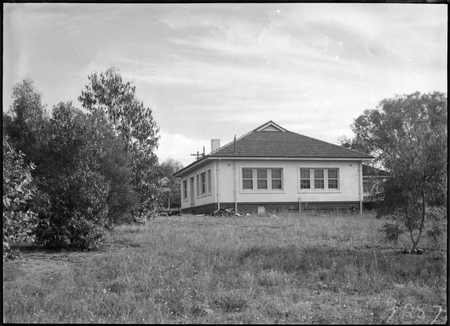 Canberra Community Hospital building.
