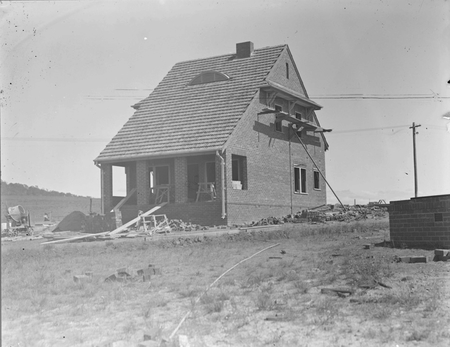 Federal Capital Commission (FCC) house Type 15 at 15 Arthur Circle, Forrest. Occupied by the Peterson family.