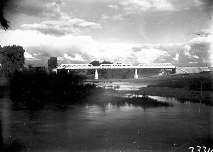 Commonwealth Avenue Bridge over the Molonglo River