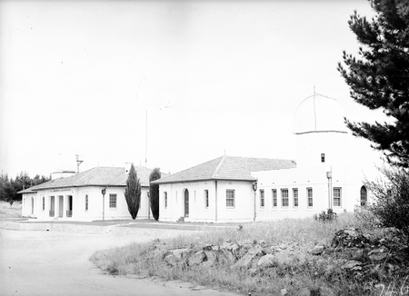 Commonwealth Solar Observatory Administrative Buildings, Mount Stromlo before installation of Solar Tower and Farnham Telescope.
