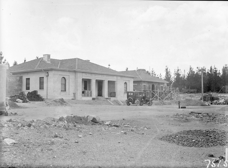  Commonwealth Solar Observatory buildings on Mt Stromlo under construction.