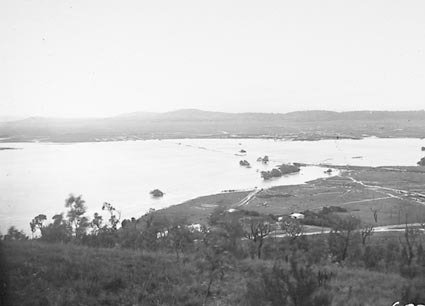 Molonglo River floodwaters from Mt Pleasant. Water lapping the Kingston Power Station