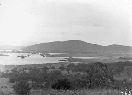 Molonglo River floodwaters from Mt Pleasant looking west. Black Mountain at the rear