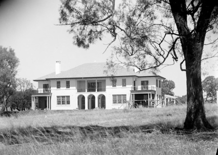 Front of Prime Minister's Lodge, Adelaide Avenue, Deakin.