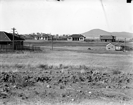 Oakley and Parkes houses in Forrest
