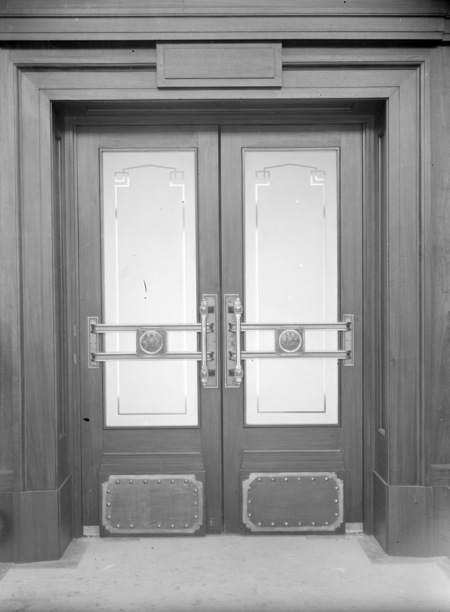 Doors to the House of Representatives chamber.