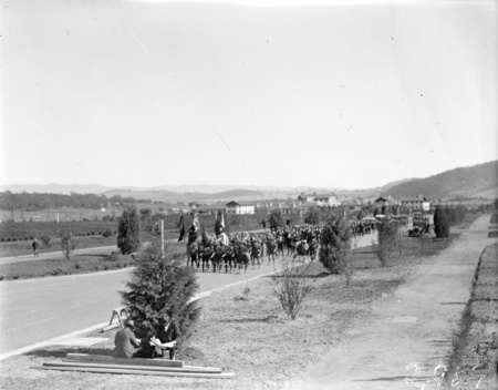 Anzac Day, 1927. Parade in King Edward Terrace.