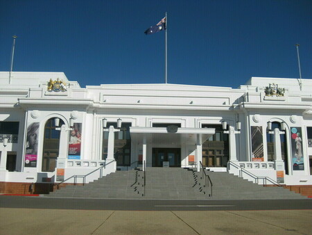 View towards Old Parliament House steps