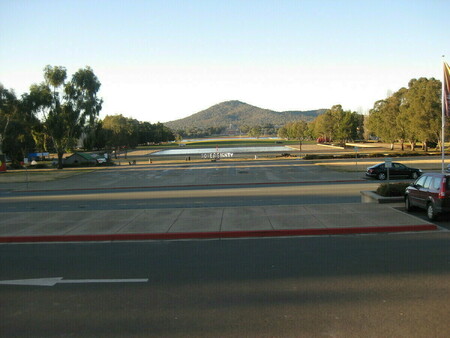 View to the Mt Ainslie in the North