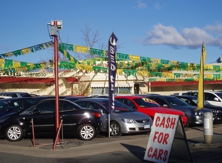 Where on Mort Street was the original Canberra Garage Limited?