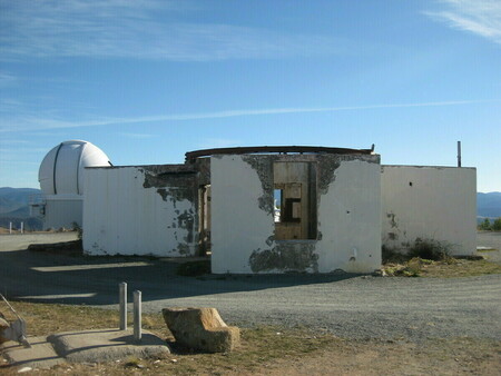 Mt Stromlo Observatory without it's dome